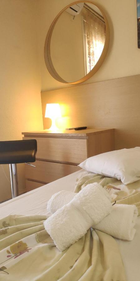 Jimmy'S Rooms Nea Potidea Eksteriør bilde